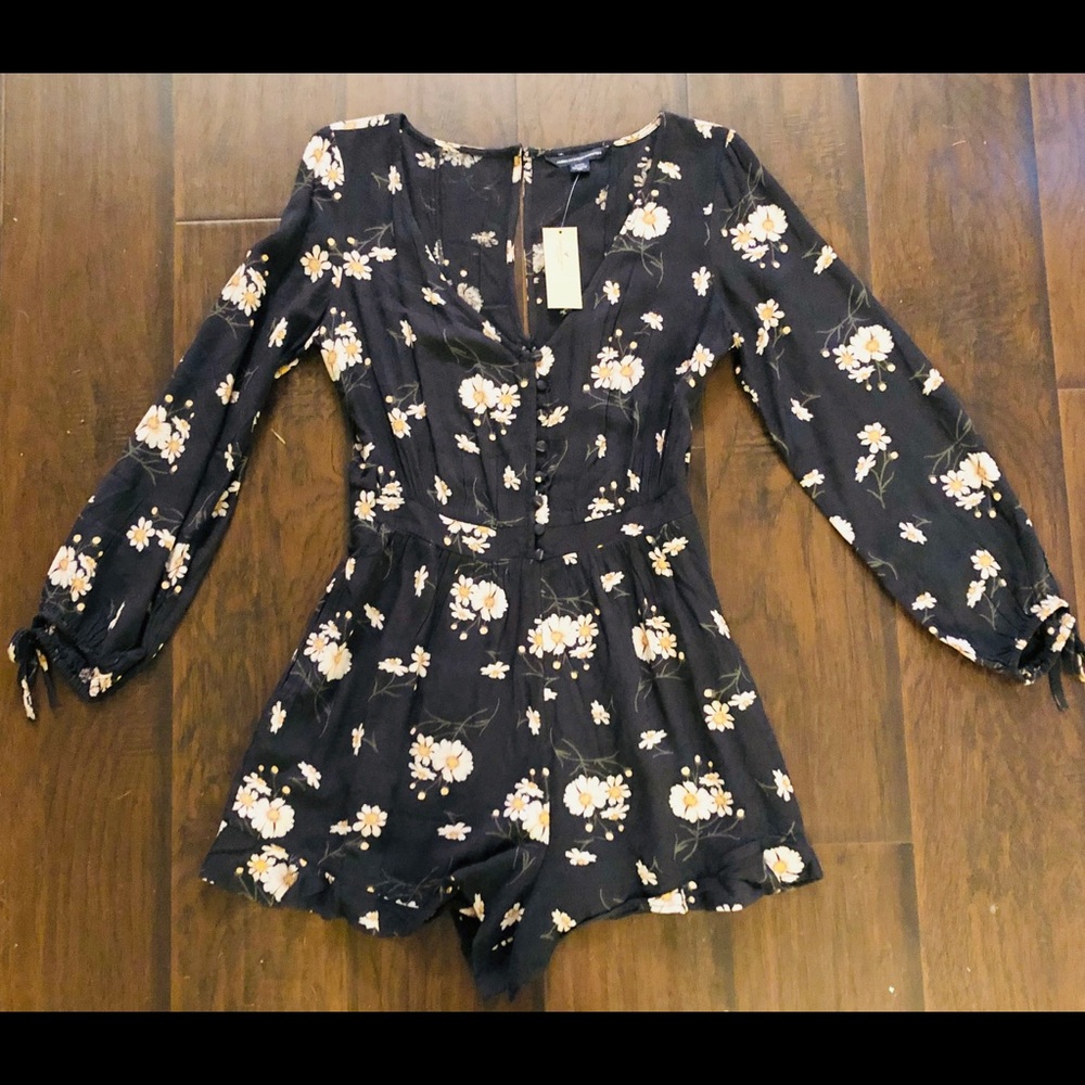 NWT American Eagle romper